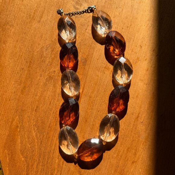 Faceted Lucite Clear & Brown Vintage Necklace - Picture 2 of 6